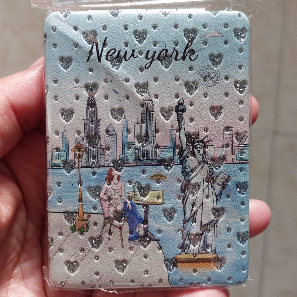 Portable Handy Blingy Hearts New York Compact Mirror Souvenirs Statue Of Liberty